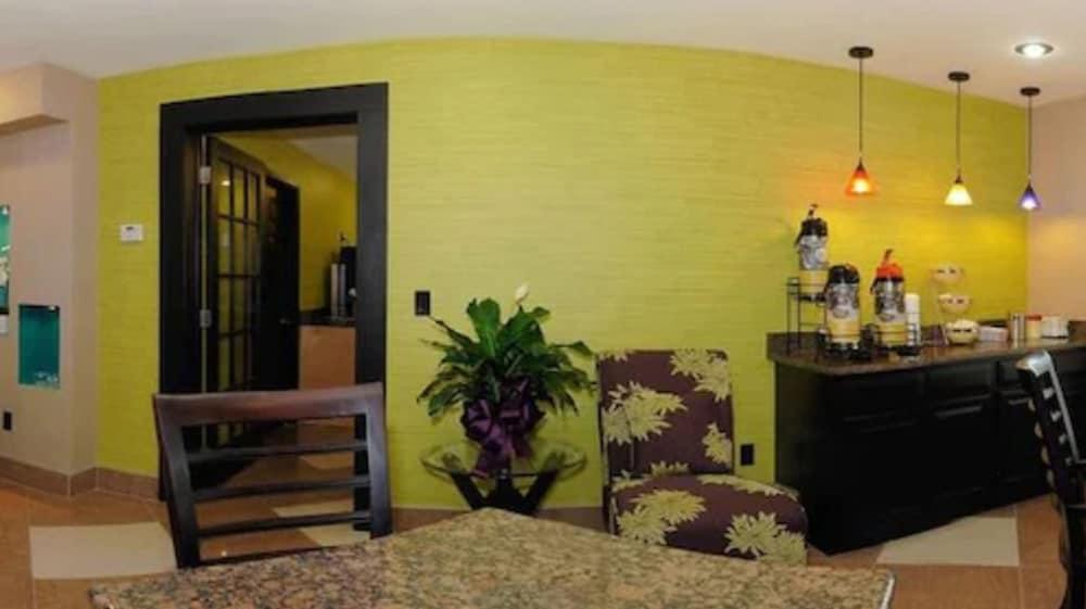 Quality Inn Covington Exteriör bild