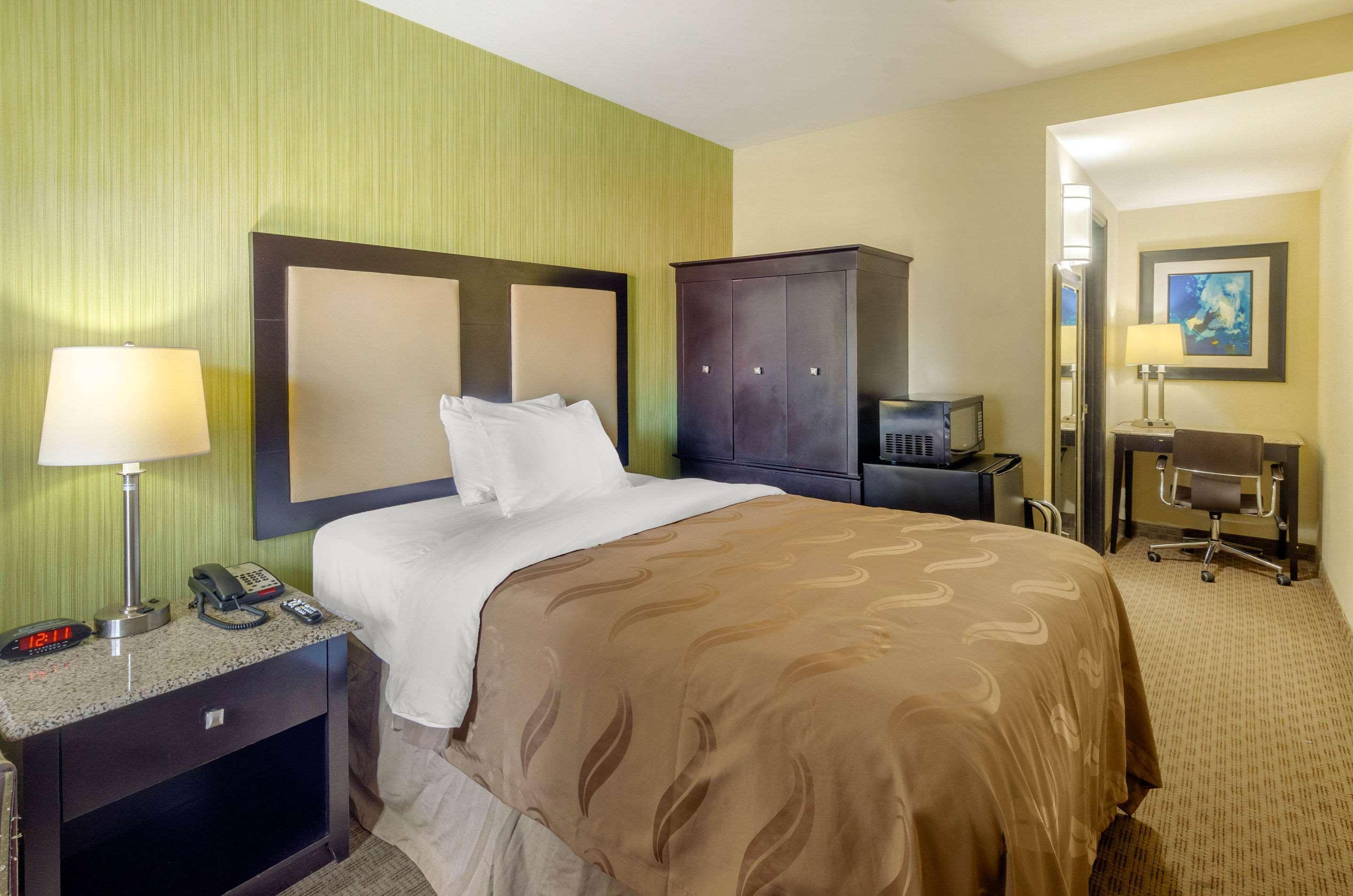 Quality Inn Covington Exteriör bild