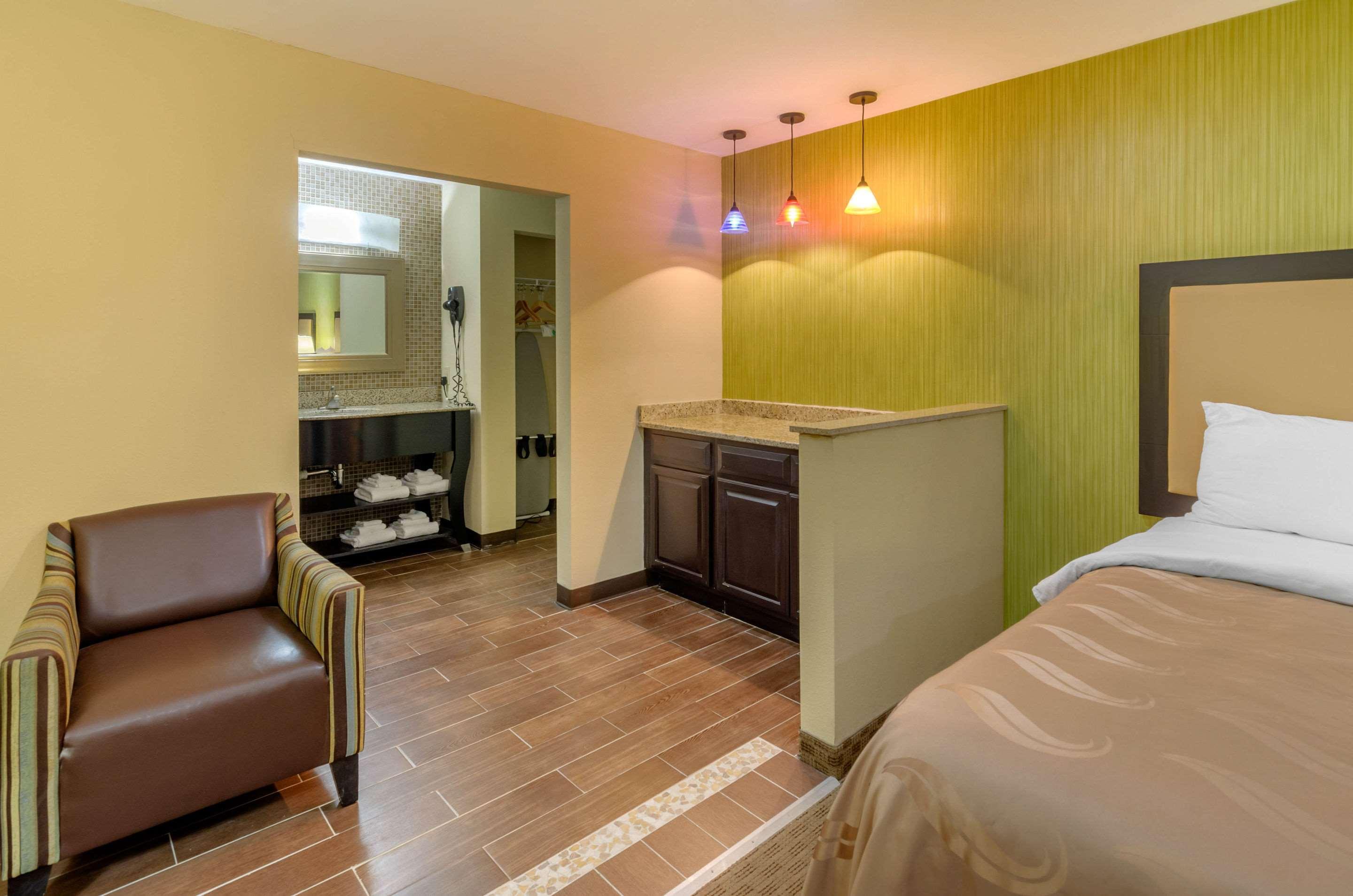 Quality Inn Covington Exteriör bild
