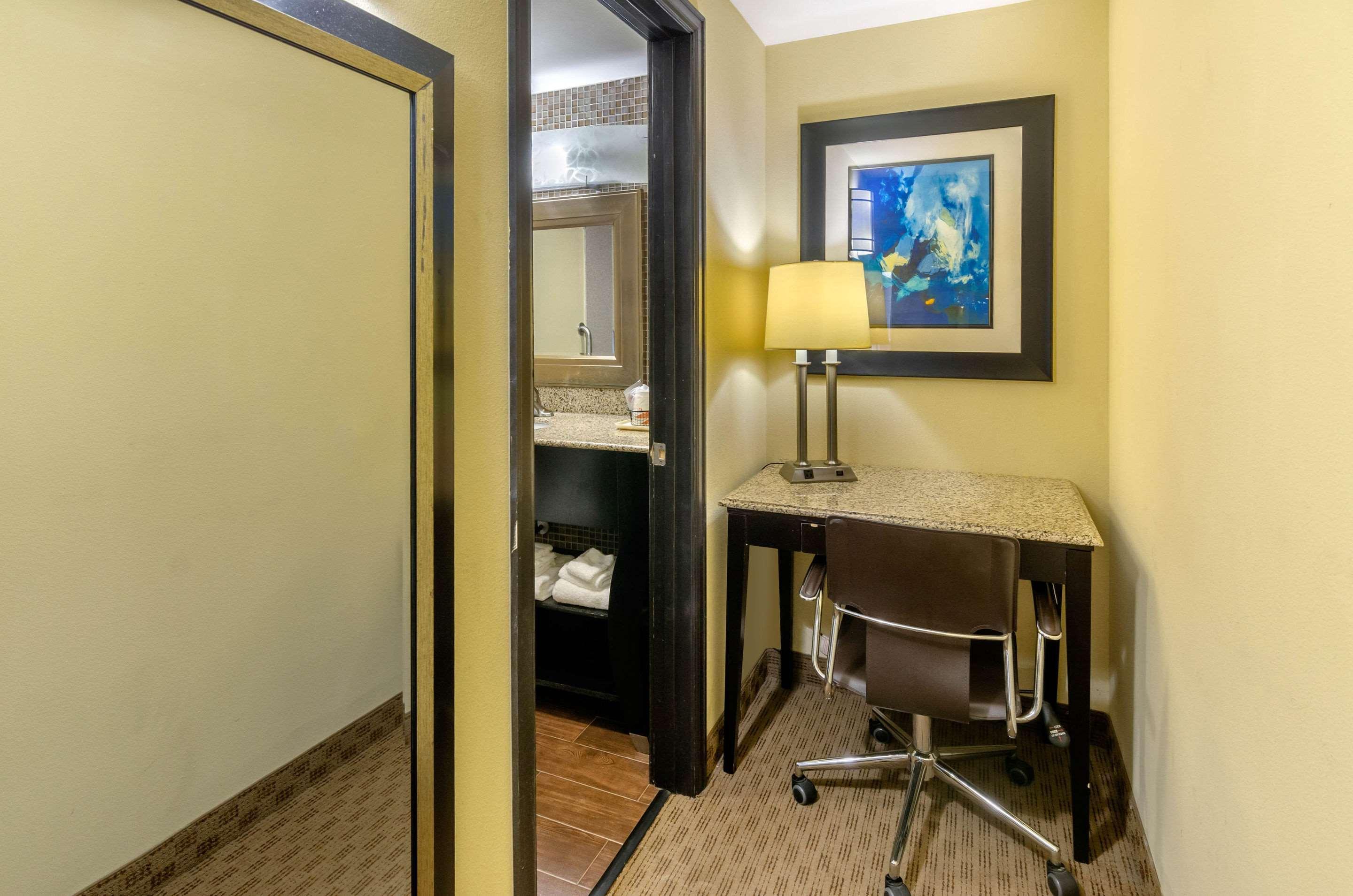 Quality Inn Covington Exteriör bild