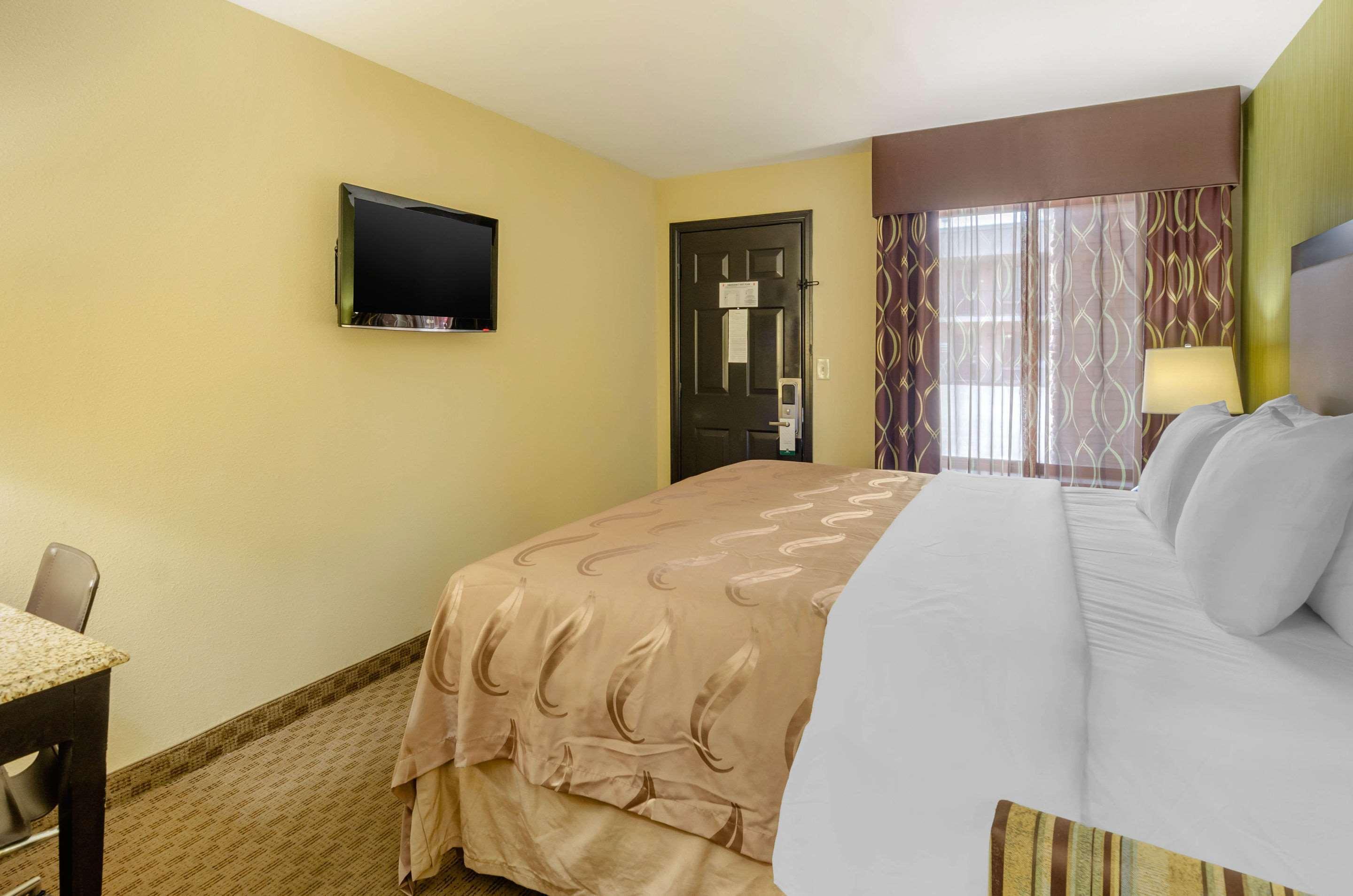 Quality Inn Covington Exteriör bild